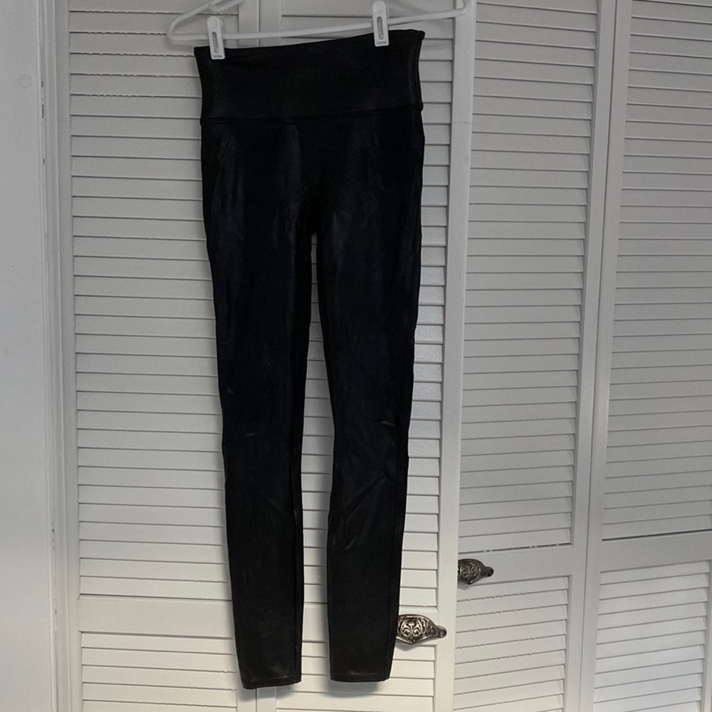 Spanx black faux leather leggings